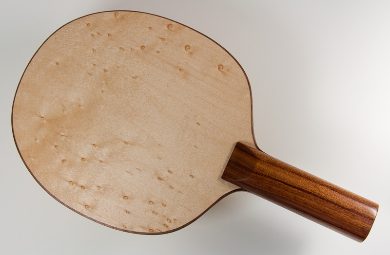 Blade: Birdseye Maple<p><br />Handle: Mopani